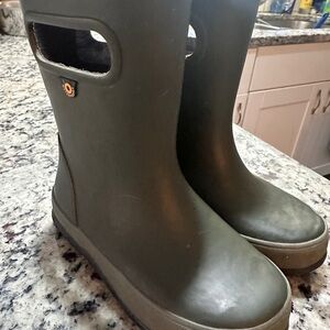 Bogs Green Rain Boots